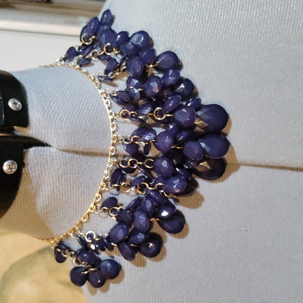 Khloe necklace and earring set